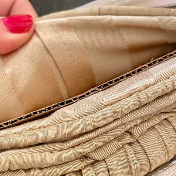 Pleated 26” EuroSham new Tan/Gold Stripe - Picture 3 of 4